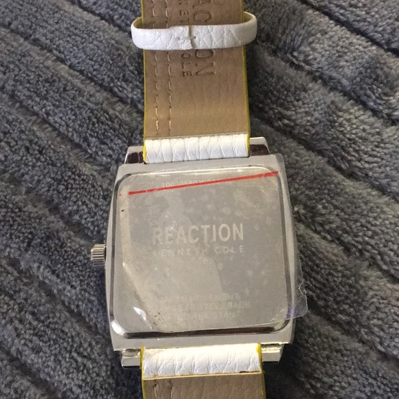 Kenneth Cole Reaction Oversized Rectangle Watch - Picture 6 of 7